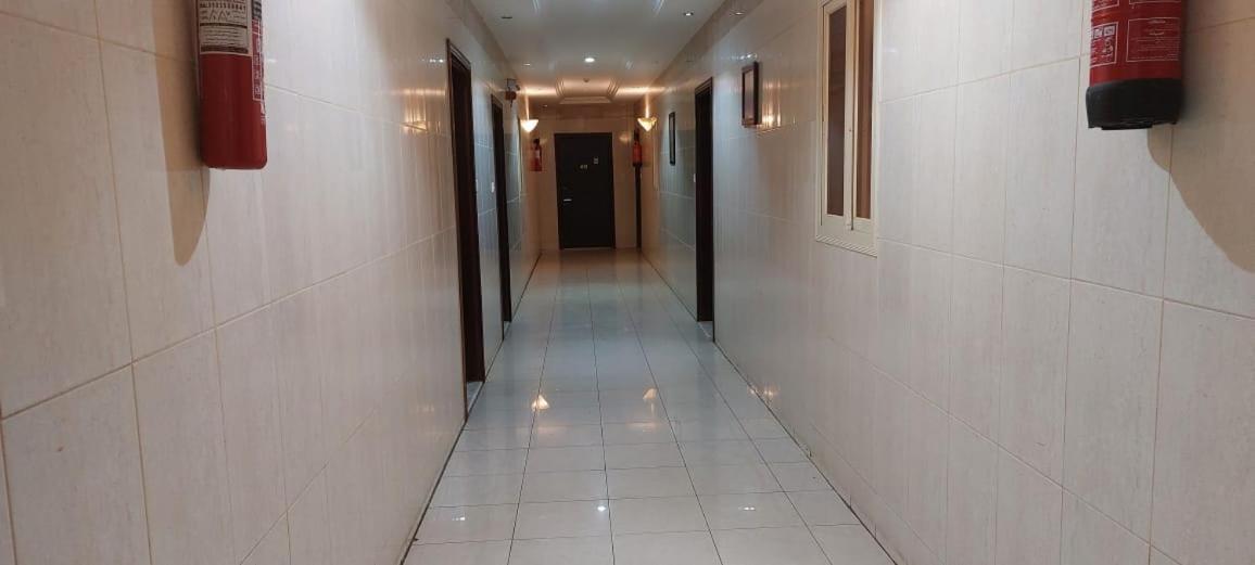 رونزا للوحدات السكنية المفروشة Rwnza Hotel Apartments Tebük Dış mekan fotoğraf