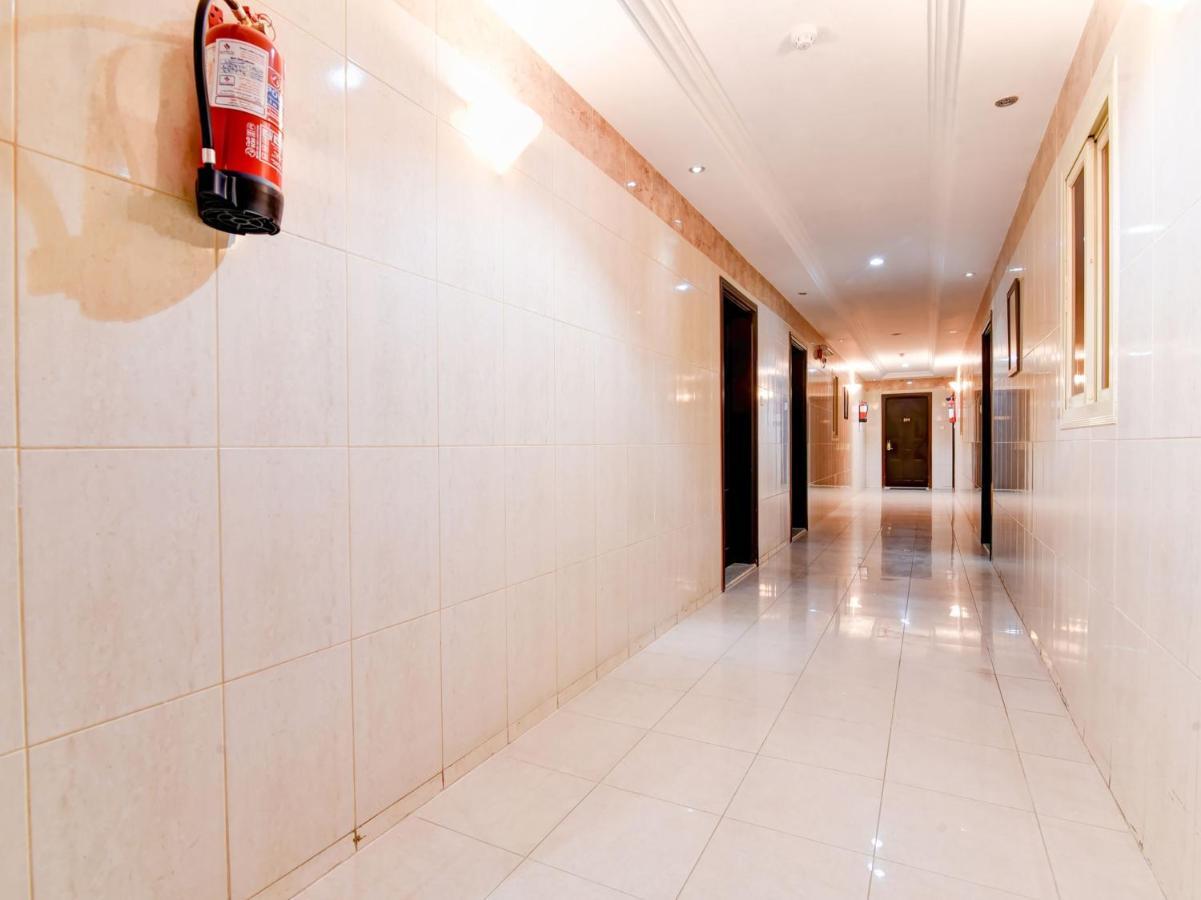 رونزا للوحدات السكنية المفروشة Rwnza Hotel Apartments Tebük Dış mekan fotoğraf